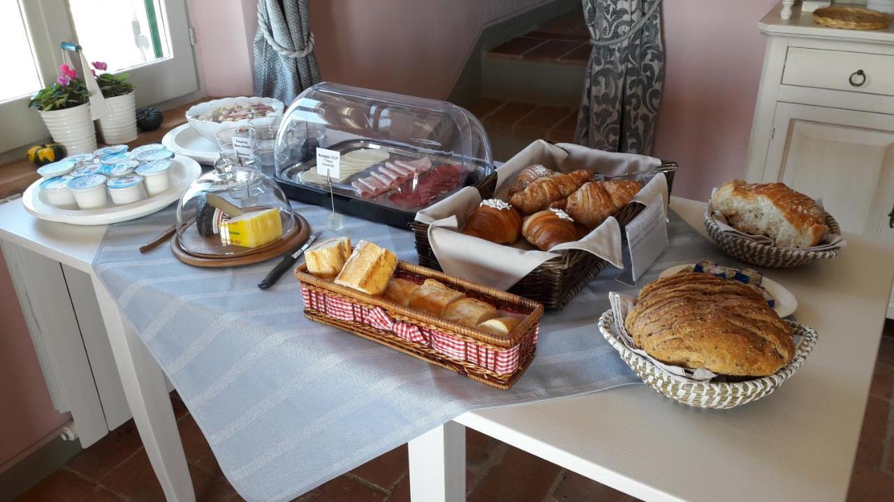B&B Cum Grano Salis Castello delle Forme 外观 照片