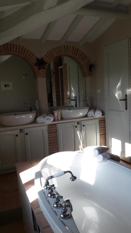B&B Cum Grano Salis Castello delle Forme 外观 照片
